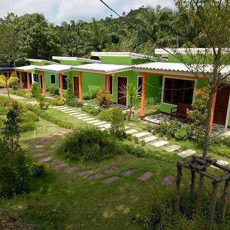 Rubber Tree Resort Ko Lanta Exterior foto
